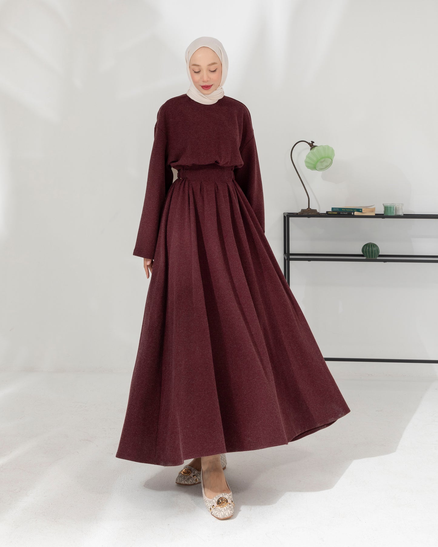 Fitted waist dress