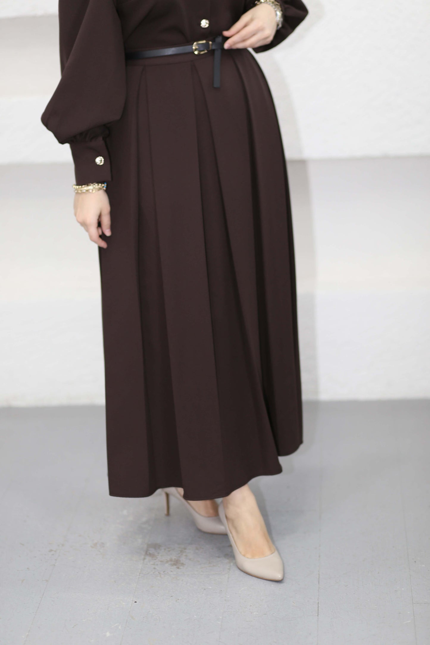 Line pleated skirt set 2