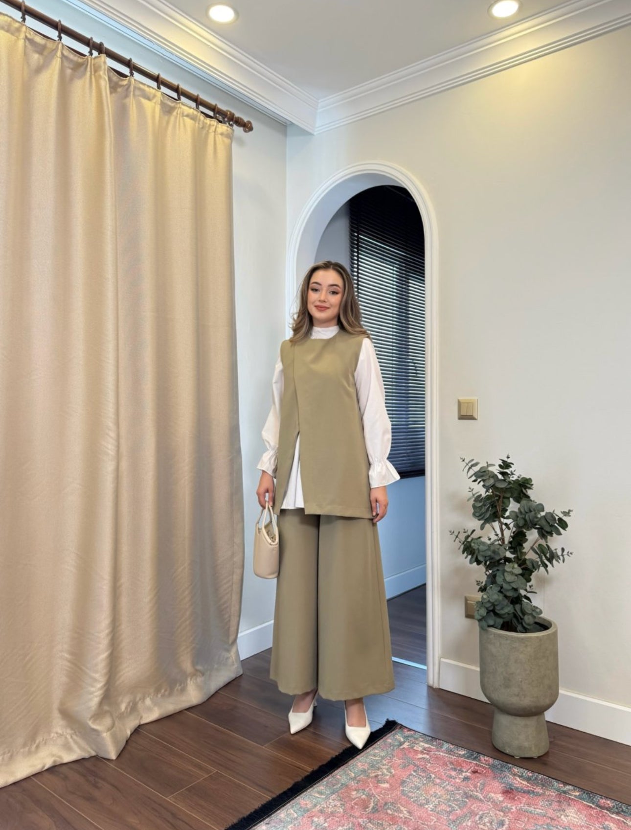 Ensemble pantalon large ceintré