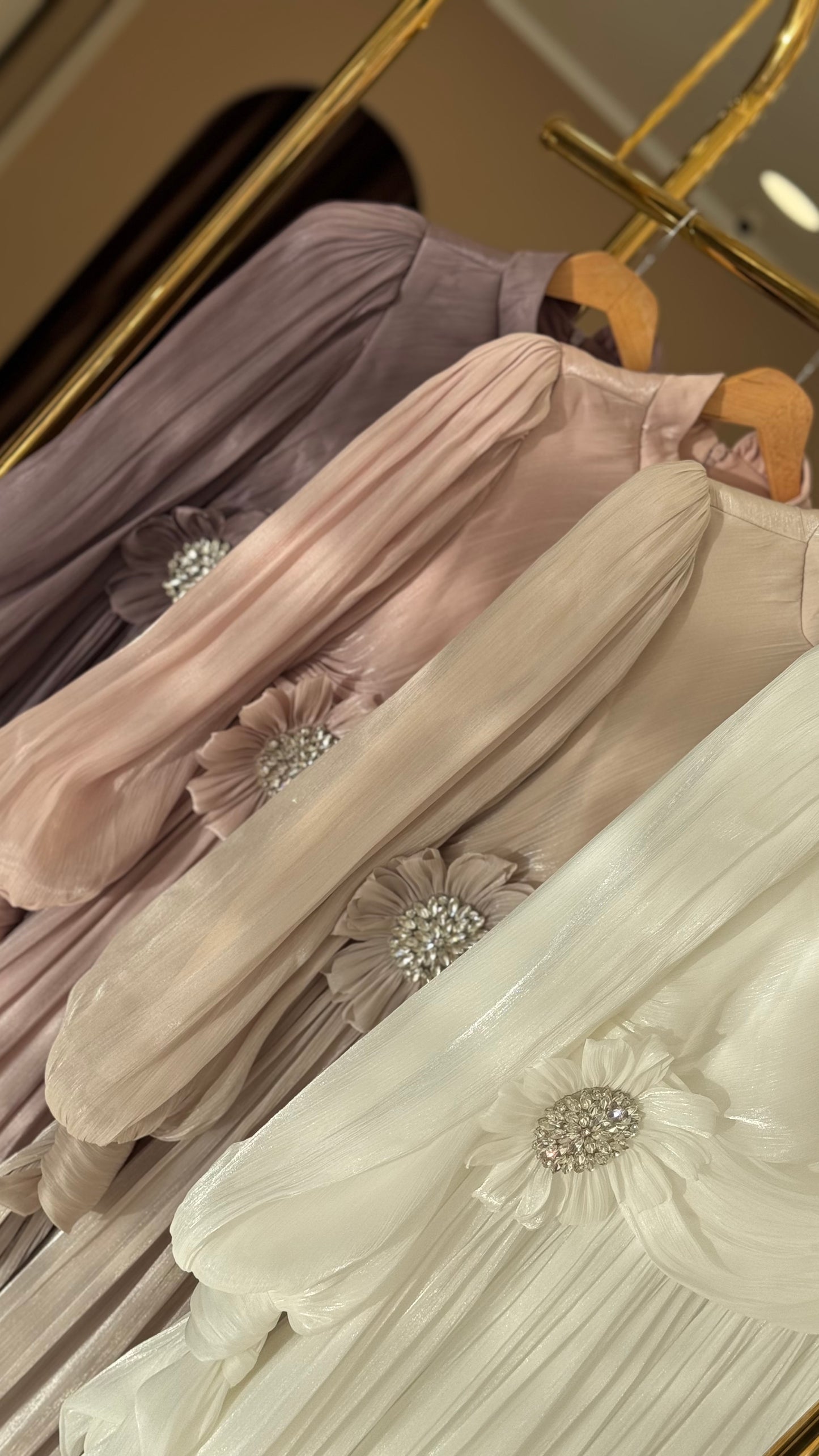 Robe Hennin 1