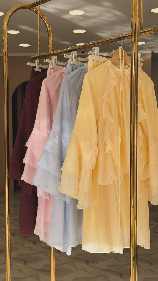 Ruffle blouse skirt set