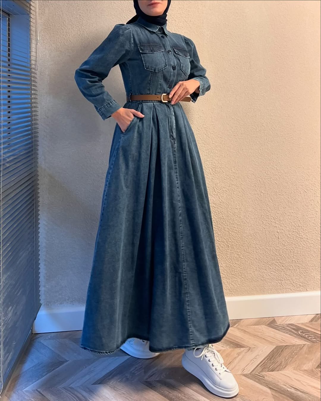 Robe Denim Ceinturée à Poches