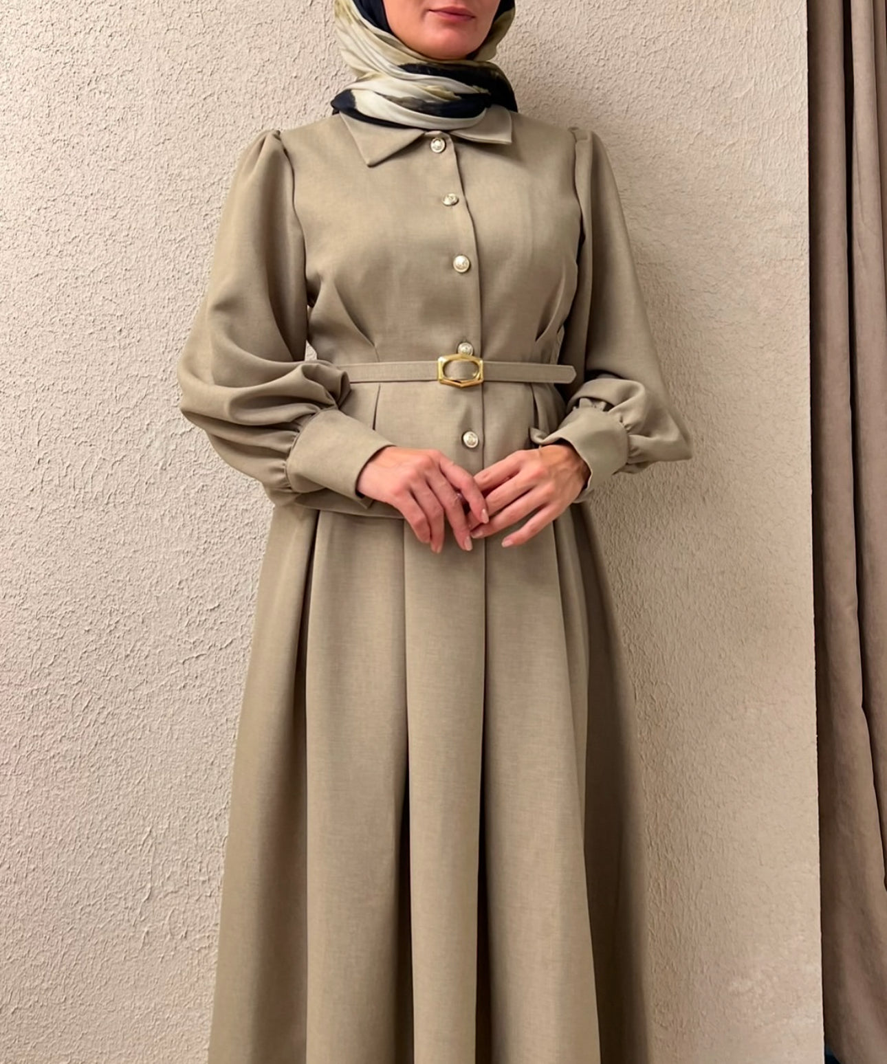 Line Classy Skirt Set