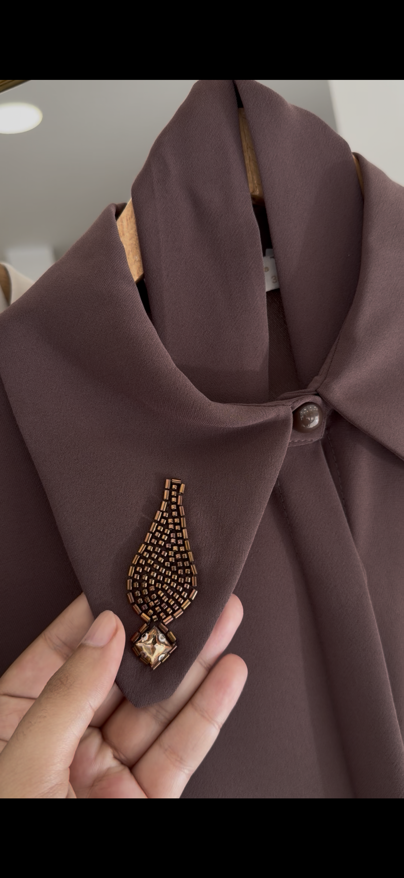 Embrodery details abaya