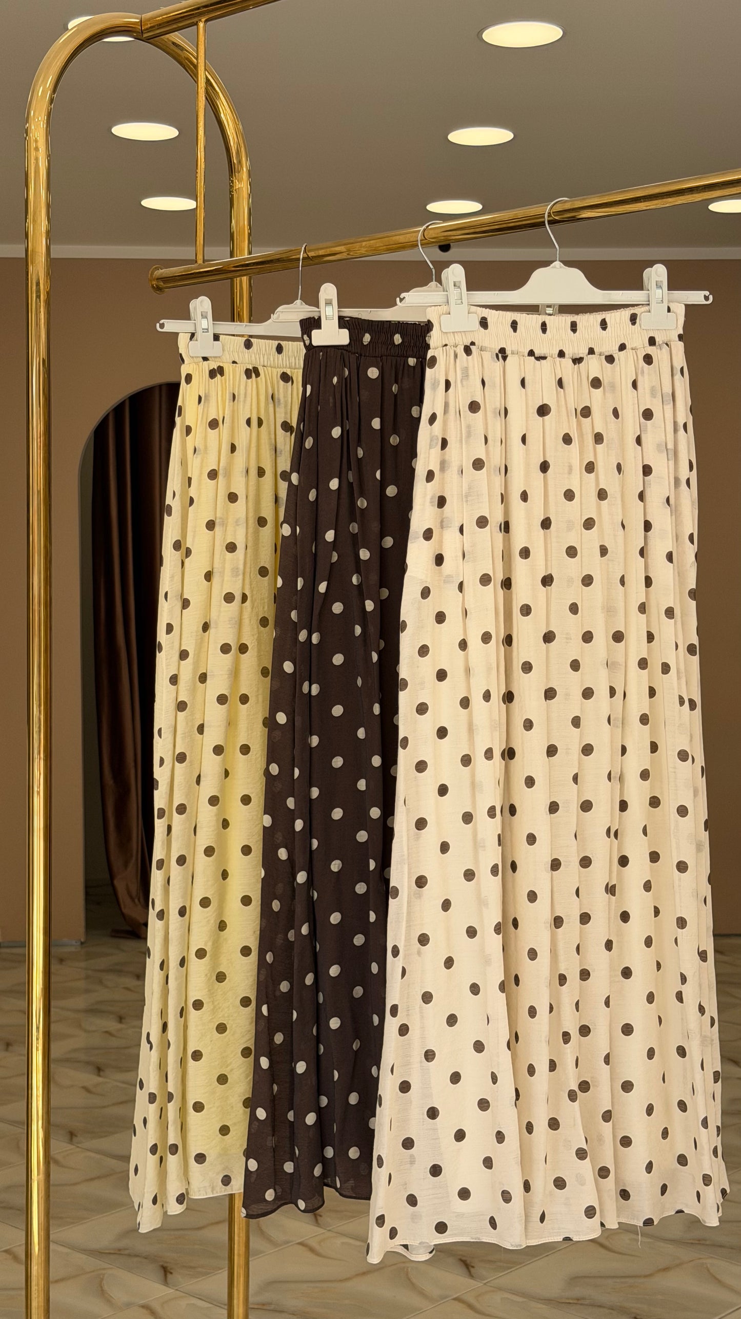 Elegant maxi polka dot skirt