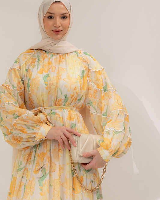 Dantel details floral dress