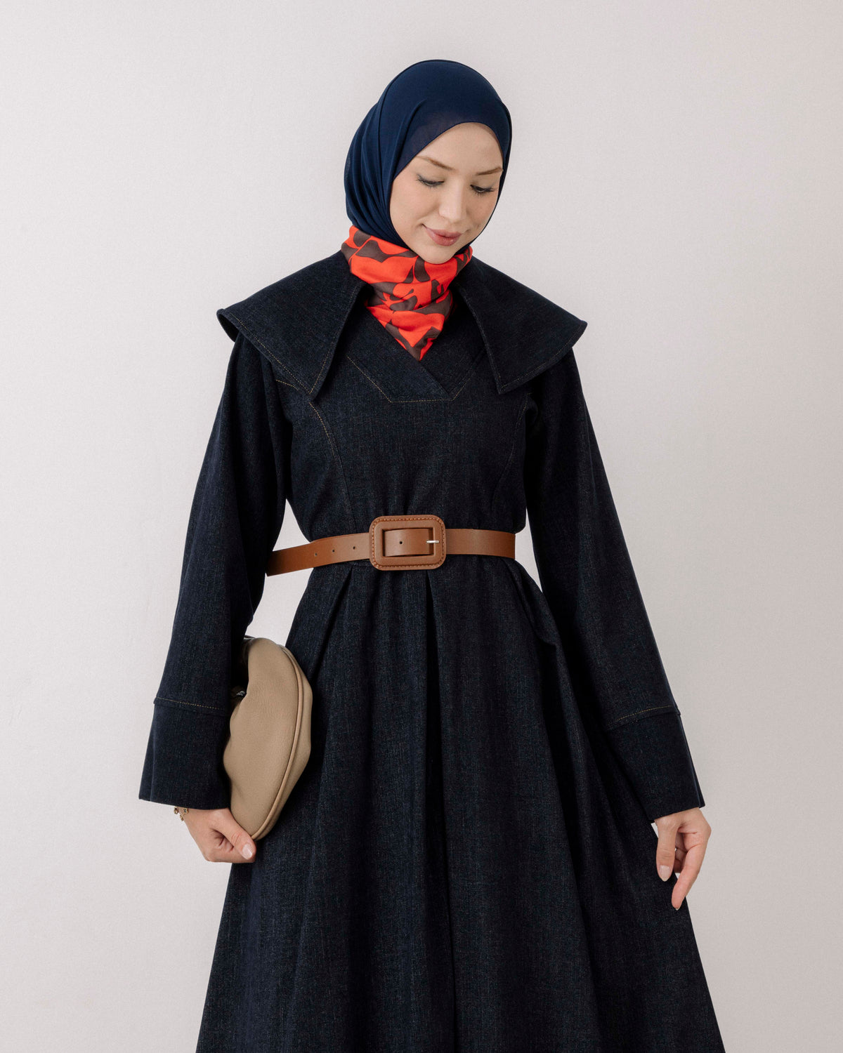 Wide collar belted dress