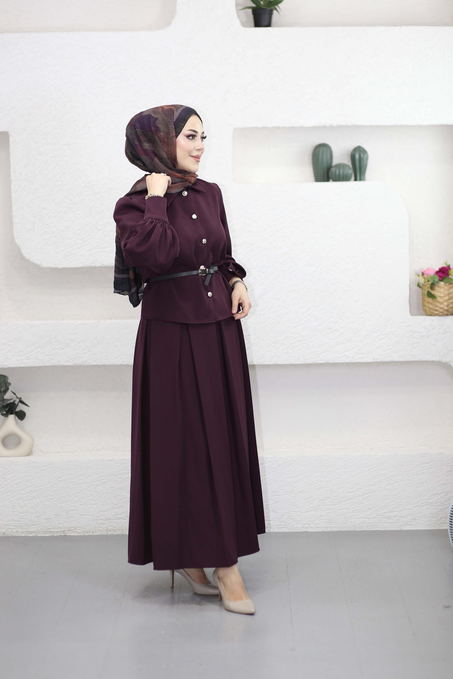 Line pleated skirt set 2