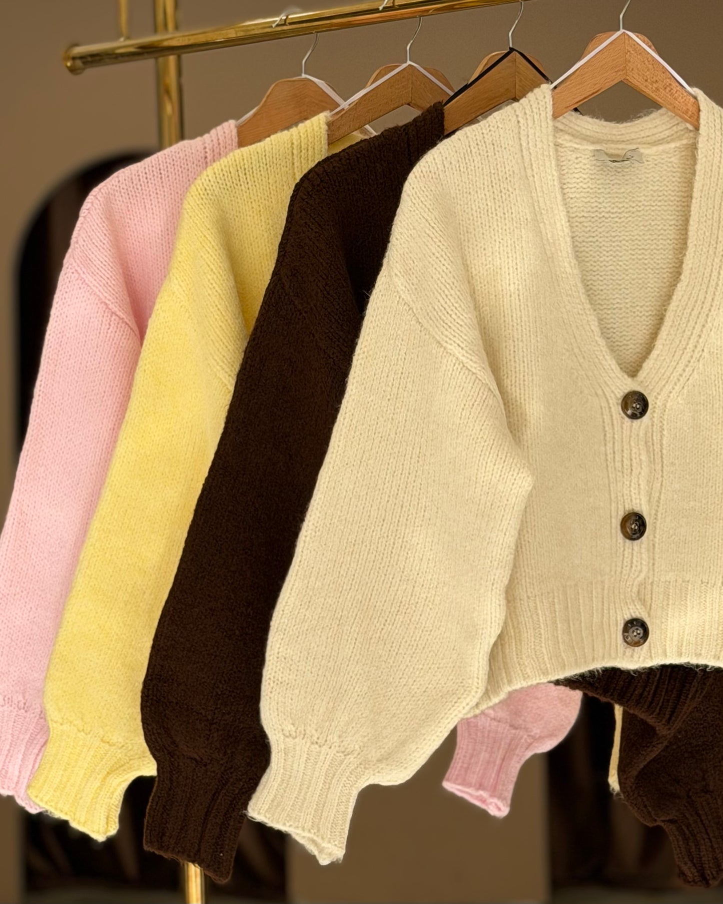 Oversized cropped cardigan