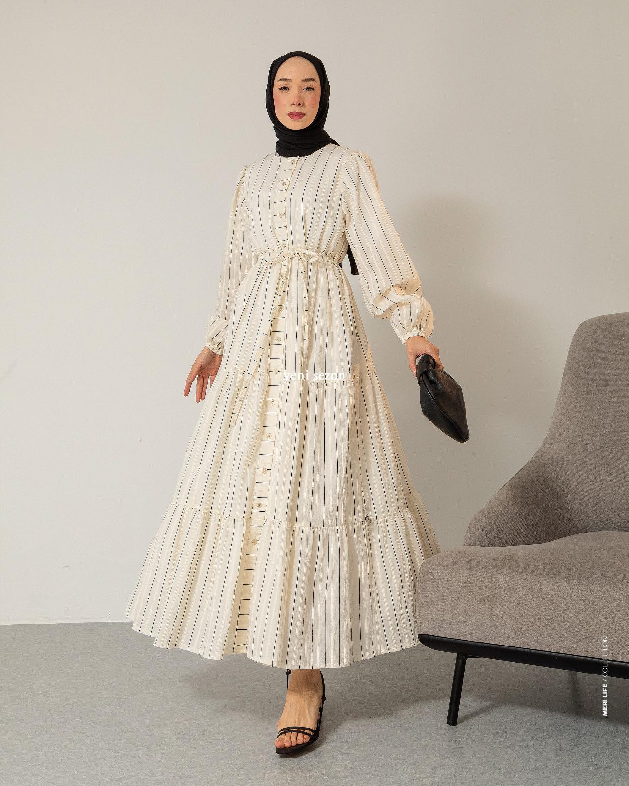 Robe Ekru