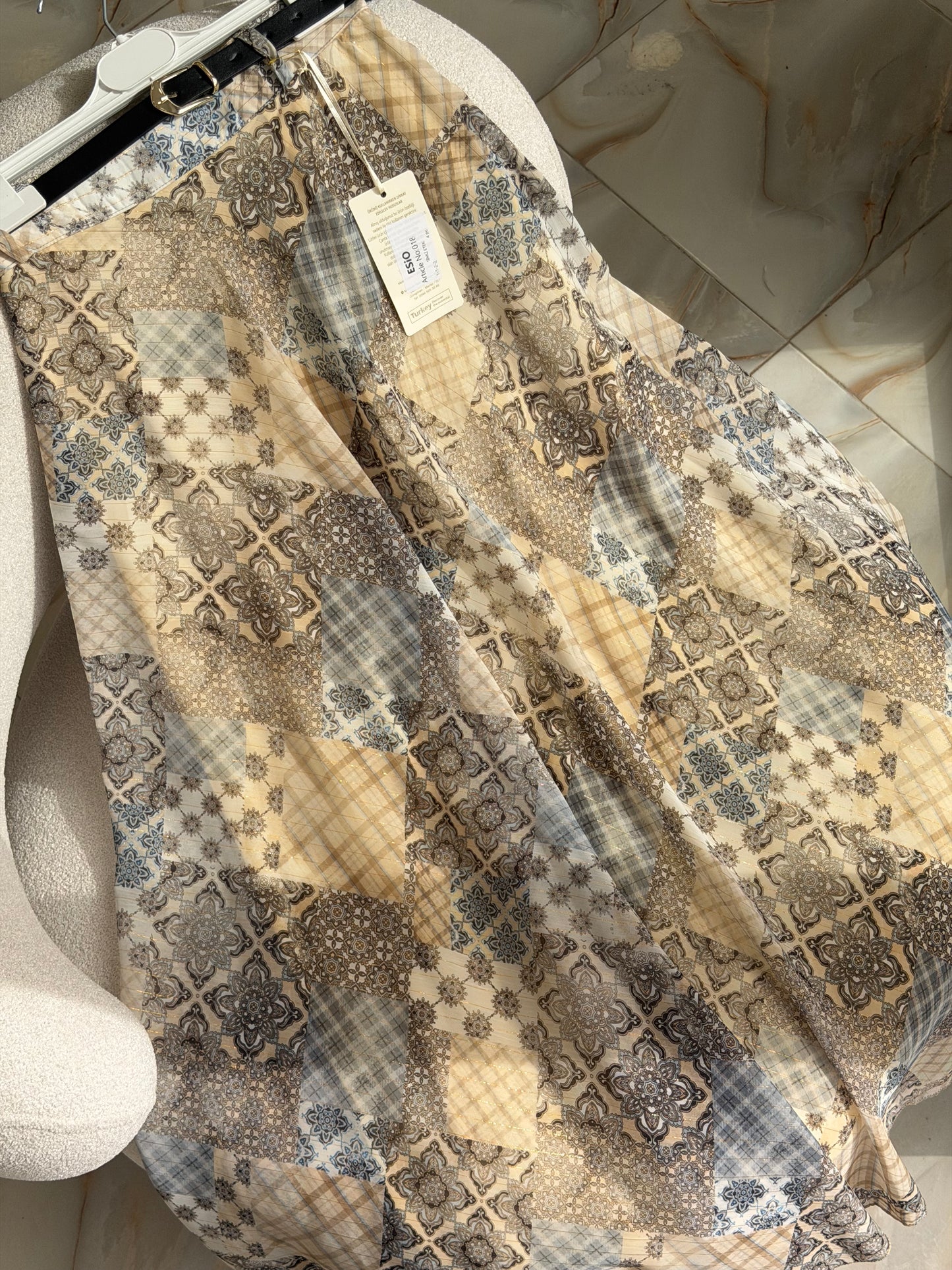 Colorful skirt (mosaic pattern) 105cm