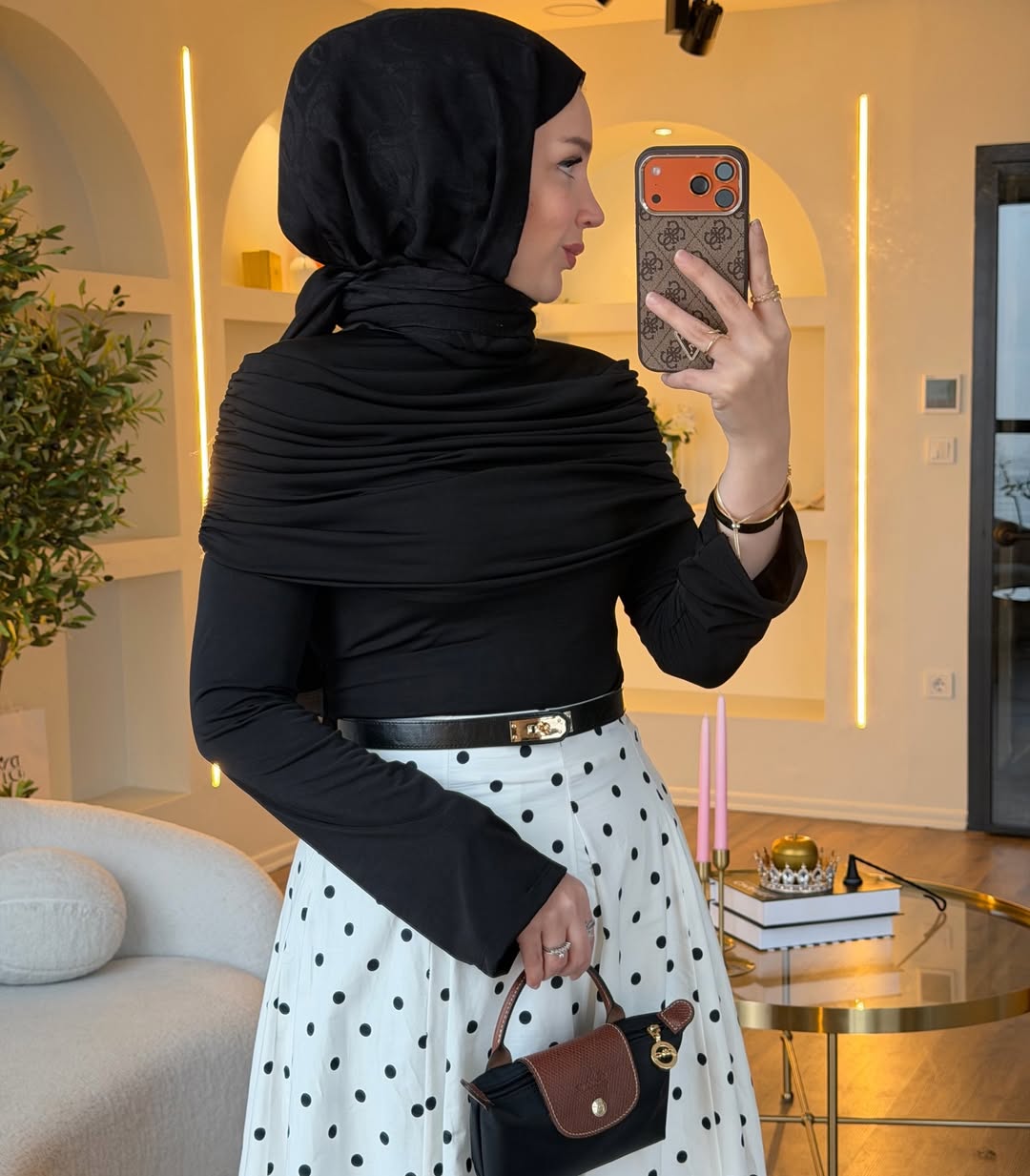 Elegant top