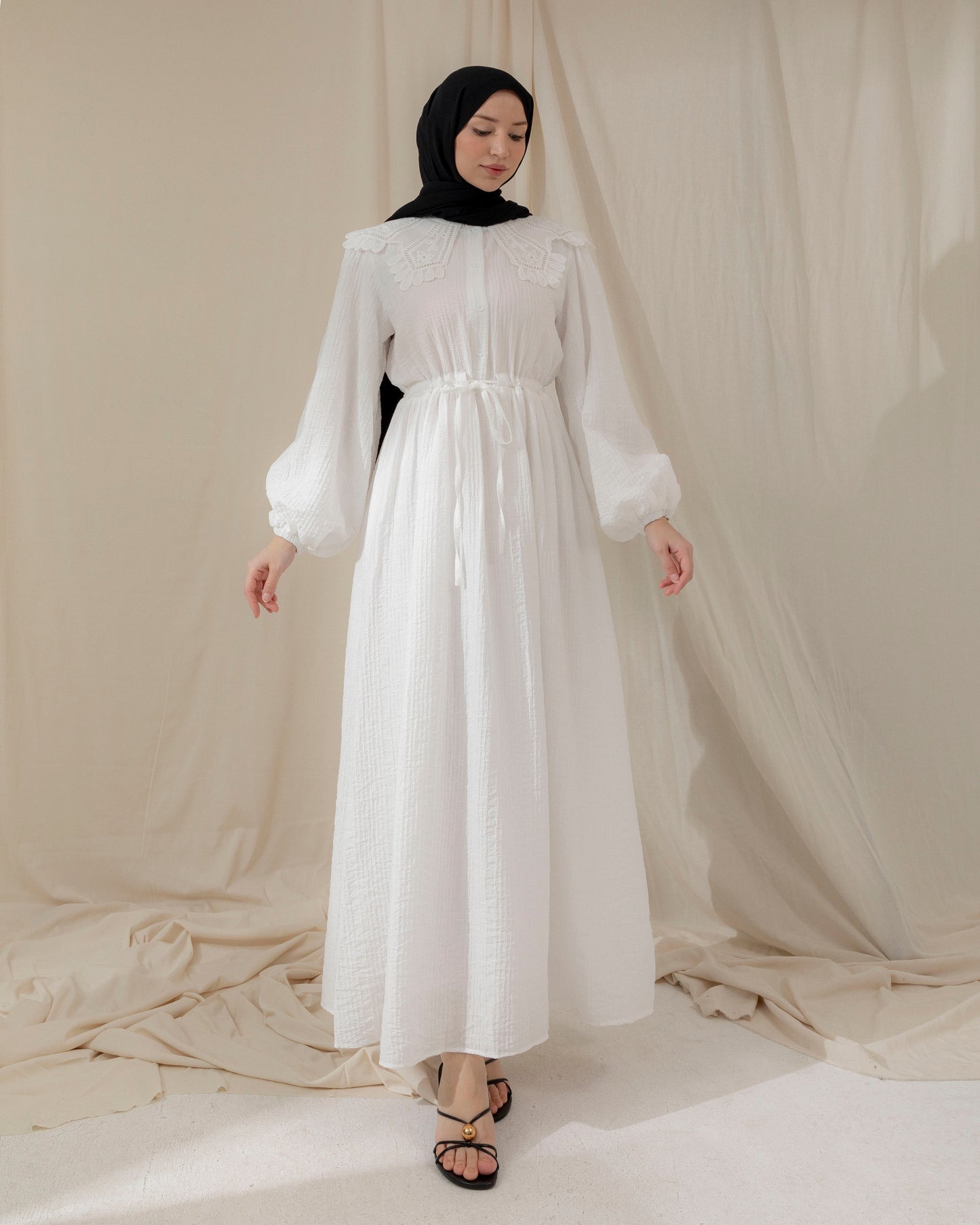Vintage white collar dress