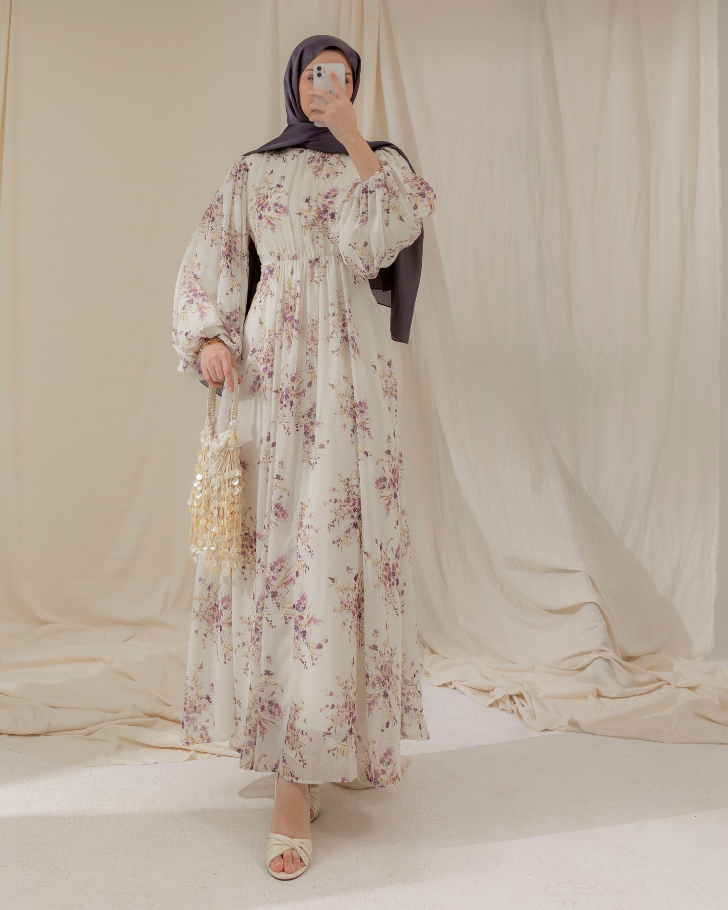 Robe Flora