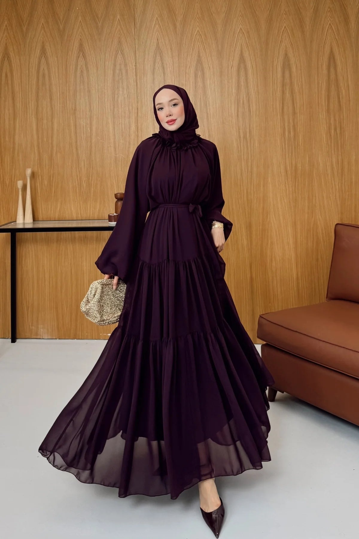 Elegant floral detail dress (avec foulard)