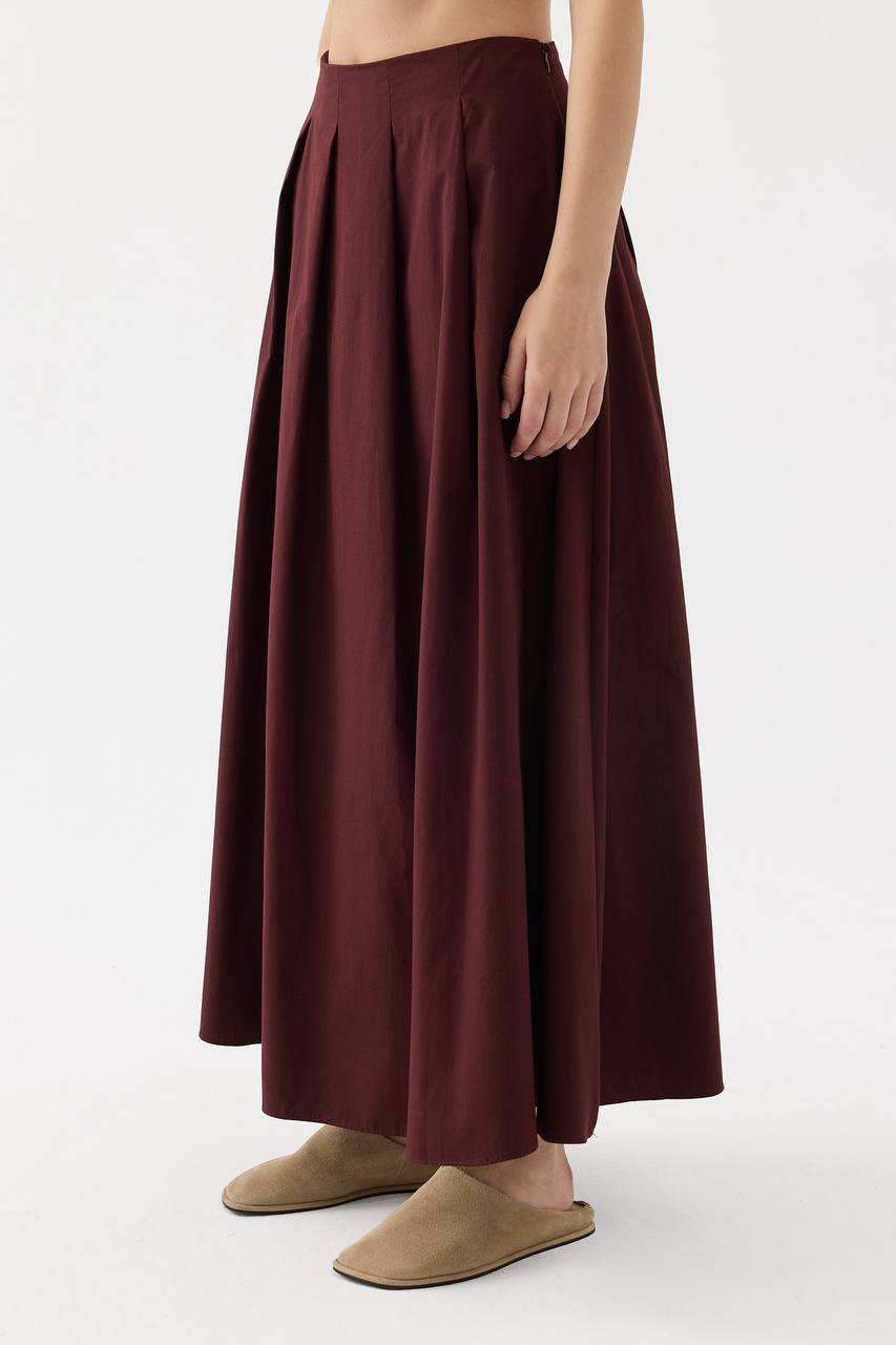 Moca pleated skirt