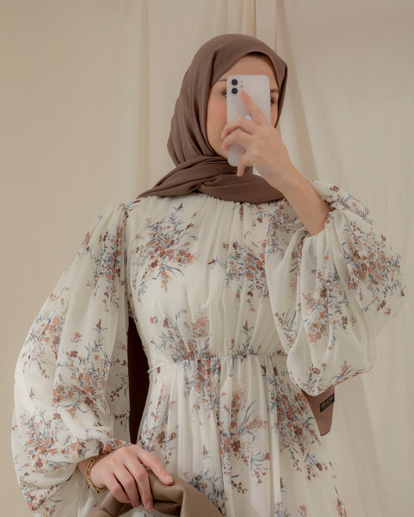 Robe Flora
