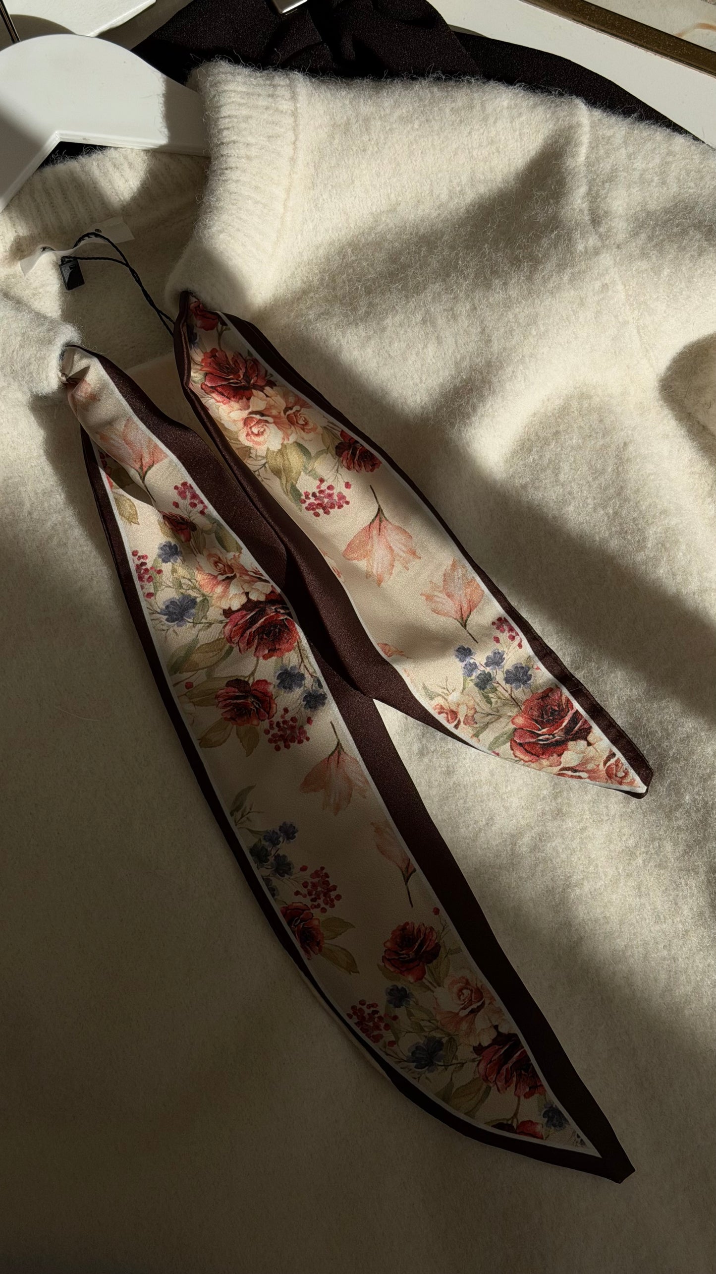 Cozy floral tie sweater