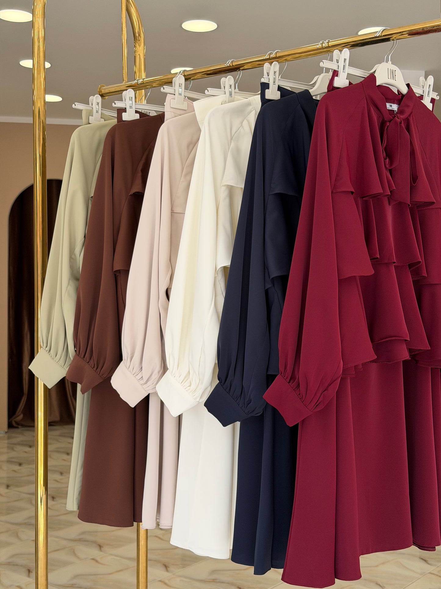 Line classy skirt set