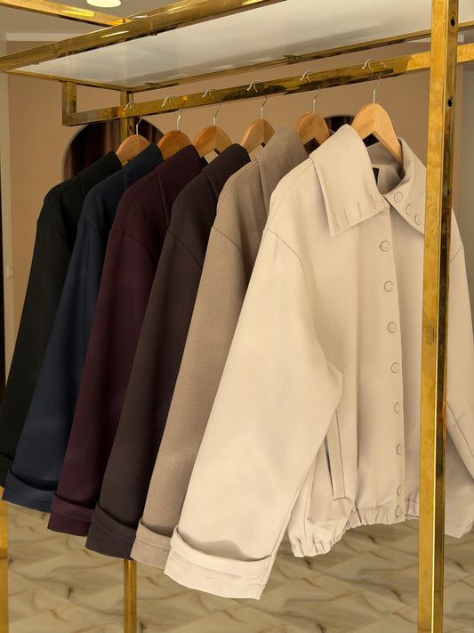 Oversized buttoned jacket