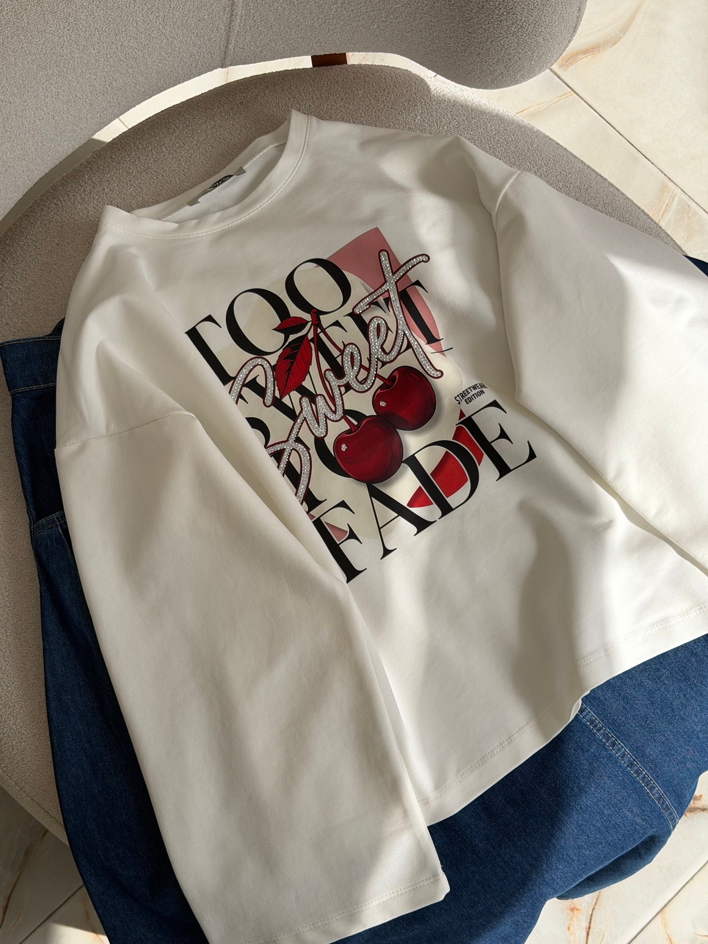 Trending oversized sweatshirt
