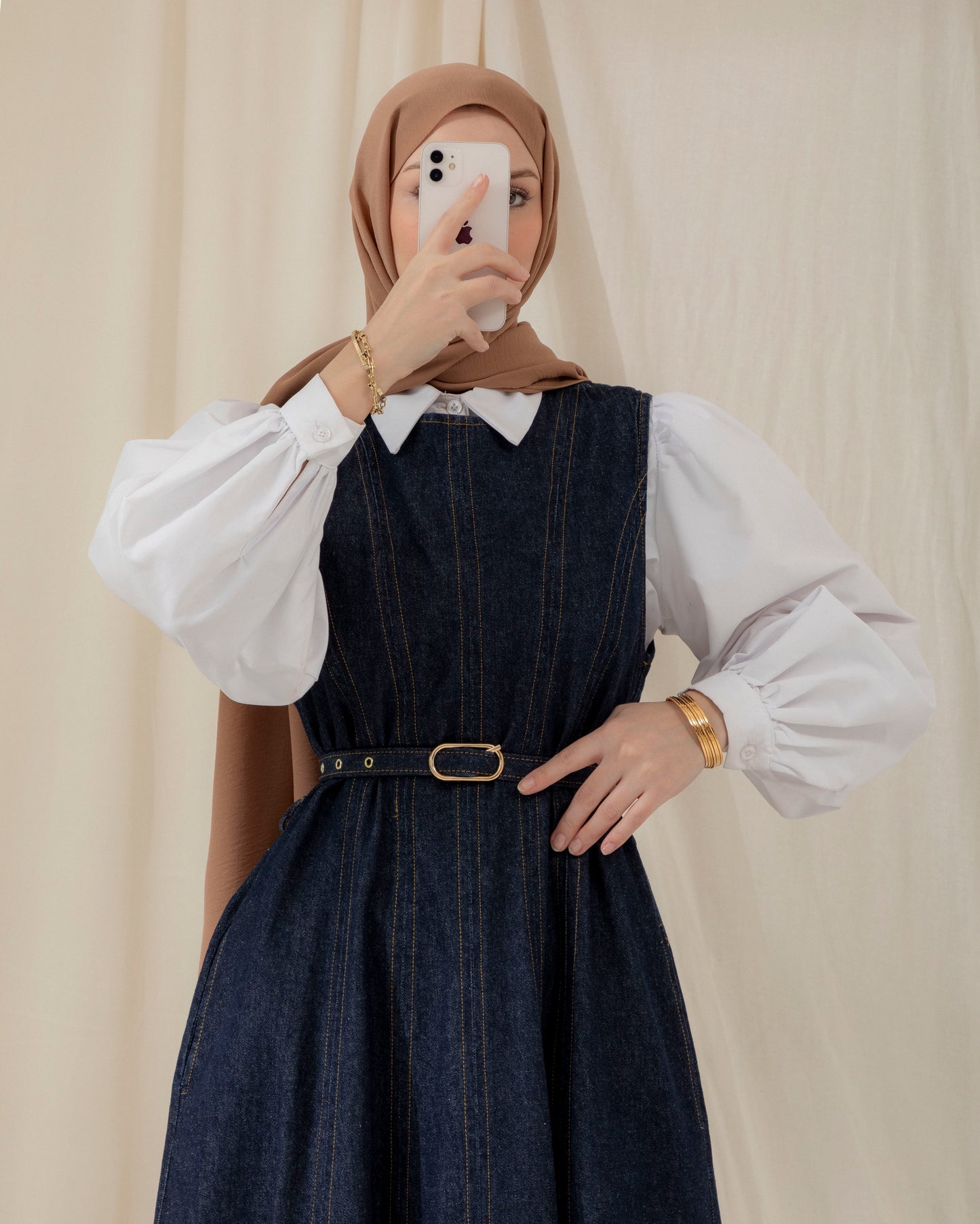 Belted sleeveless denim dress