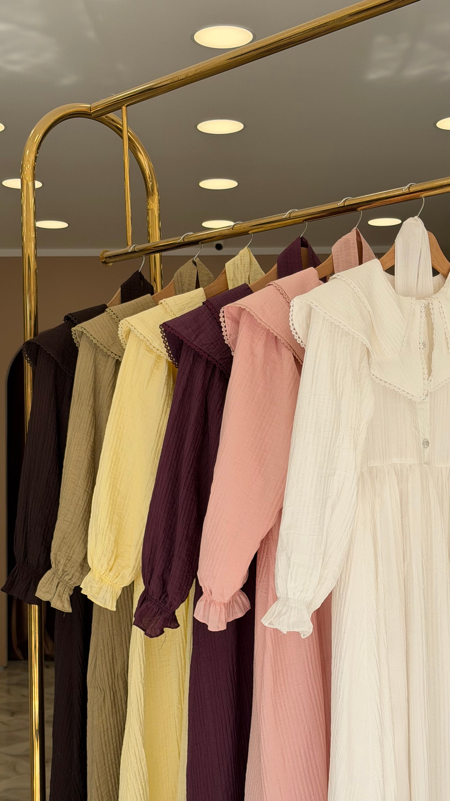 Vintage collar spring dress