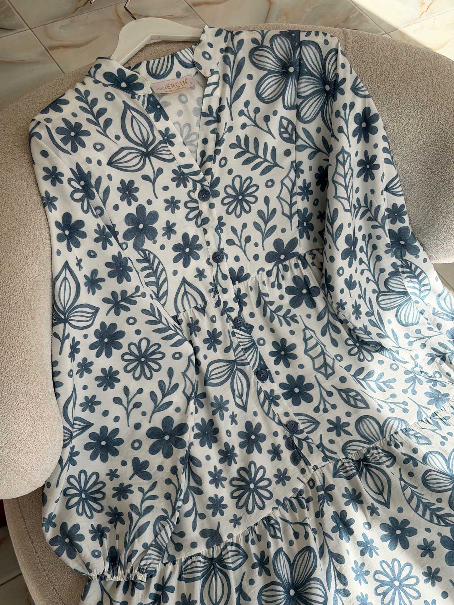 Summer dress (floral doodle)
