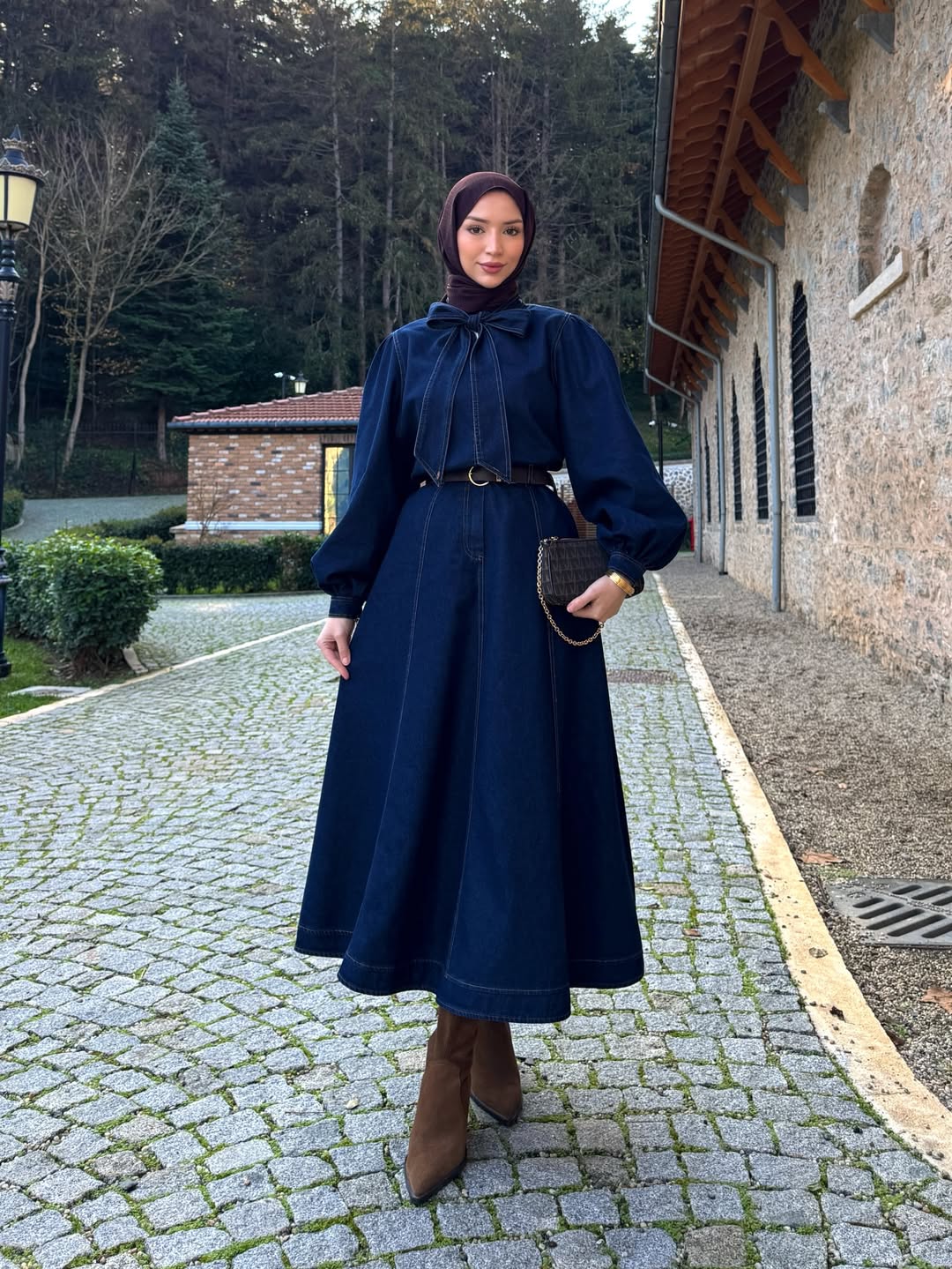 Collar tie detail denim skirt set