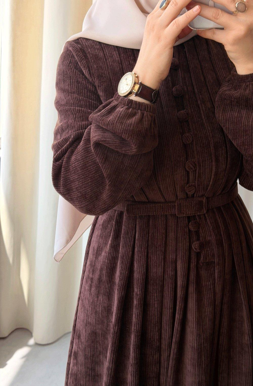 Velvet hijab dress